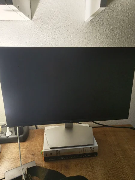 Монитор Dell 24 дюйма