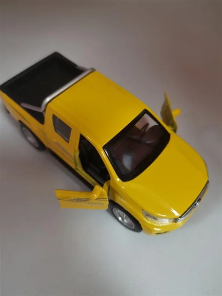Коллекционная металлическая модель Toyota