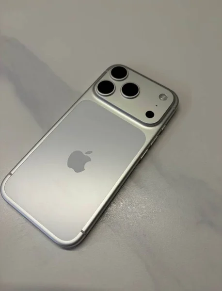 iPhone 17 Pro