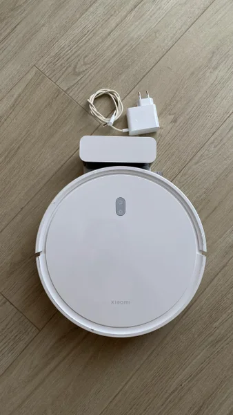 Робот-пылесос Xiaomi Robot Vacuum E10 White