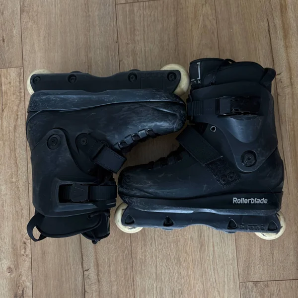 Агрессивные ролики Rollerblade