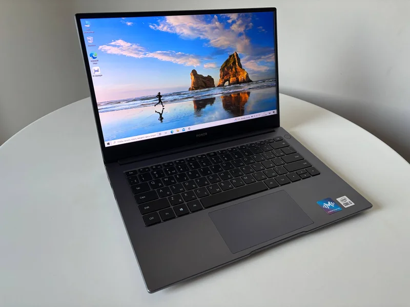 HONOR MagicBook X 14