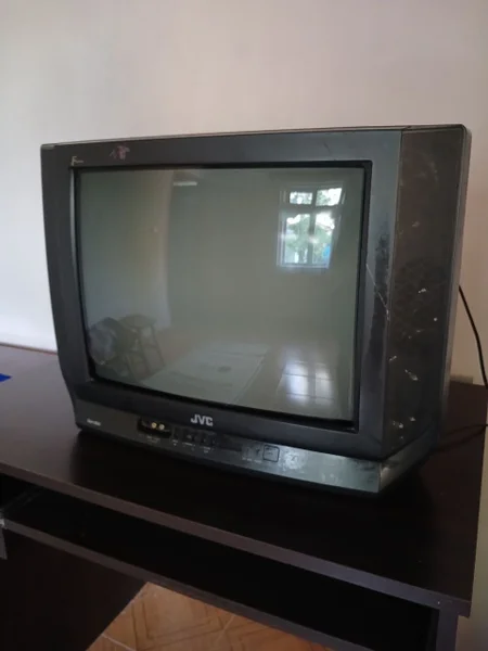 Телевизор JVC (CRT)