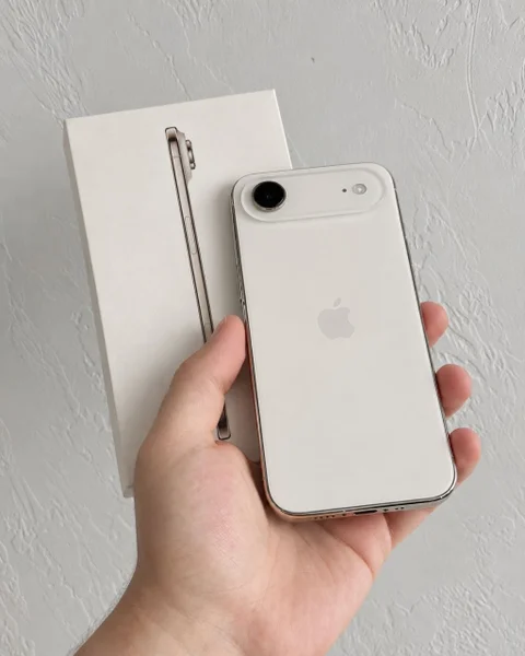 iPhone Air