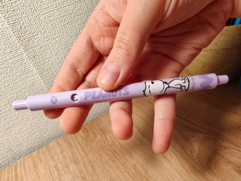 Ручка со Снупи и две ручки BIC