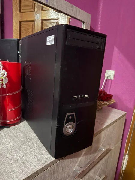 Игровой ПК Core i3 / 8GB / SSD 240GB / GT 710