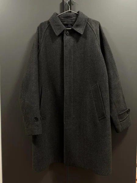 Мужское пальто Uniqlo балмакан