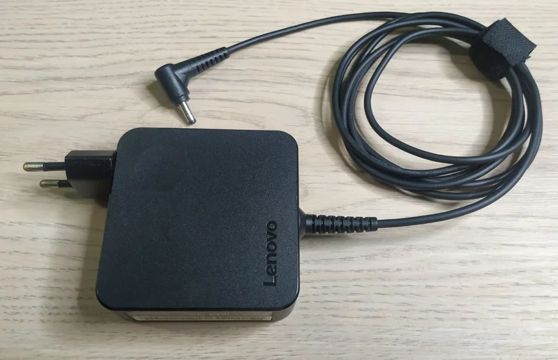 Зарядное устройство для ноутбука Lenovo 65W