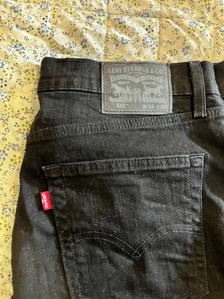 Джинсы Levi’s 541