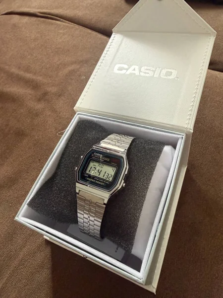 Часы Casio