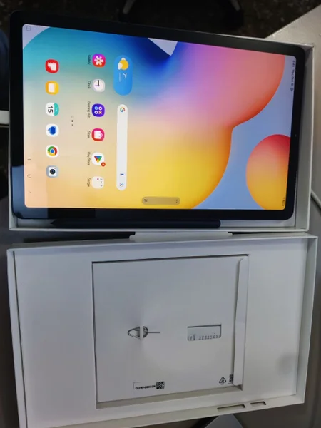 Samsung Galaxy Tab S6 Lite