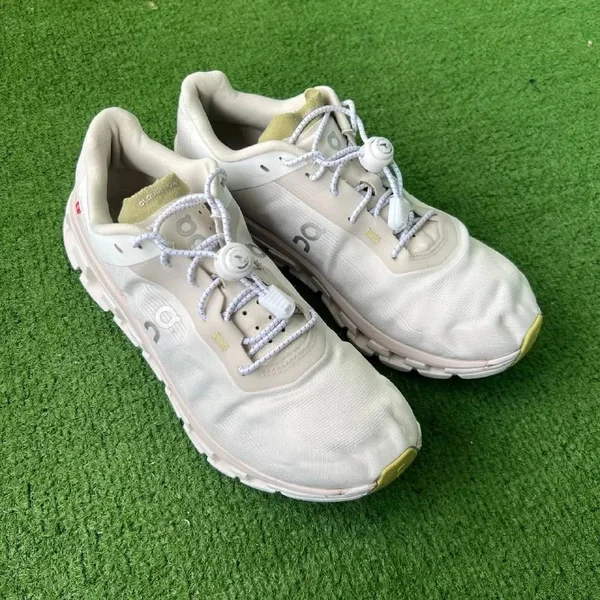 Кроссовки On Running Cloudflow White / Lime