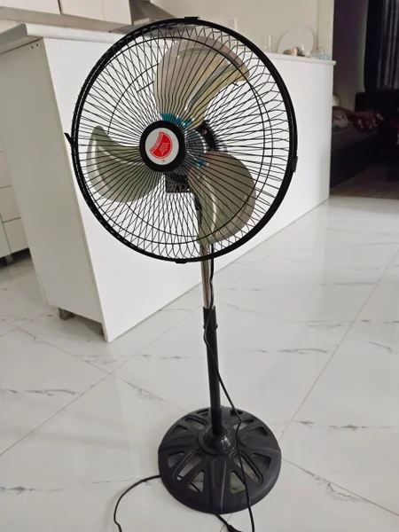 Напольный вентилятор 12" Industrial Fan Chonli Crown