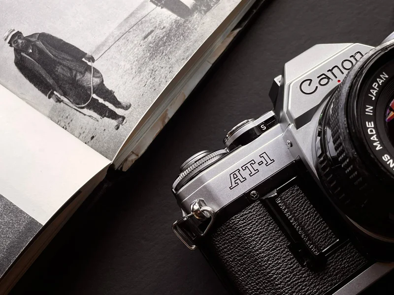 Nikon F70