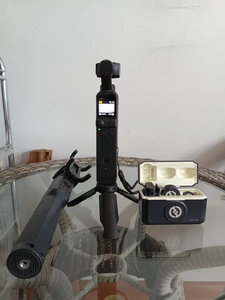 DJI Osmo Pocket 2