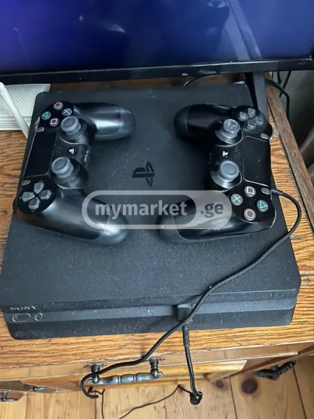 Игровая консоль SONY