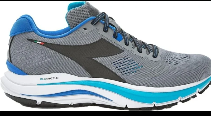 Кроссовки Diadora