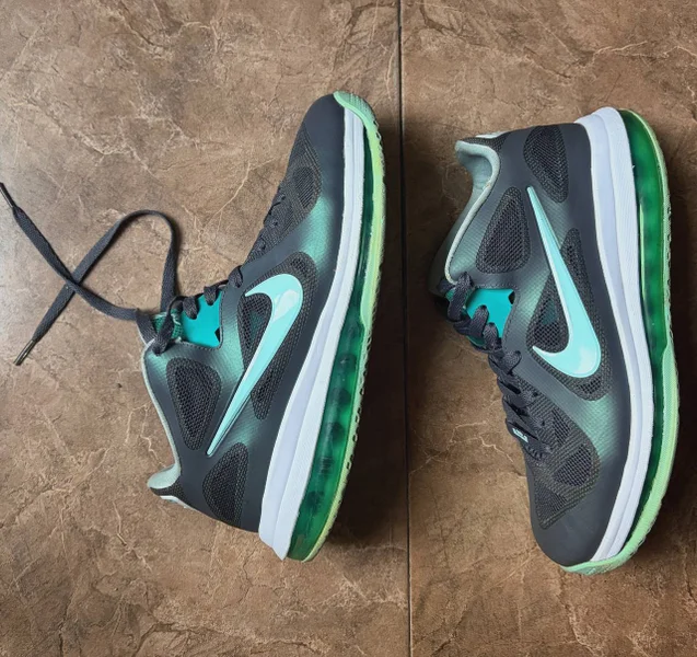 Кроссовки Nike Lebron 9