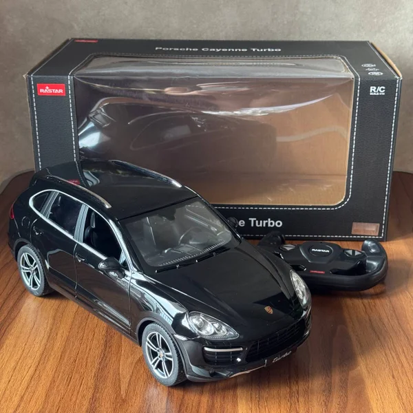 Porsche Cayenne на пульте управления