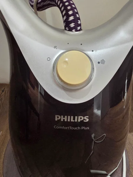 Вертикальный отпариватель Philips ComfortTouch Plus