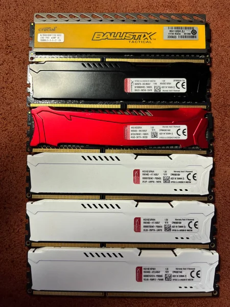 Оперативная память DIMM DDR3 4096MB PC14900 1866MHz Kingston HyperX Savage CL9 [HX318C9SR/4]