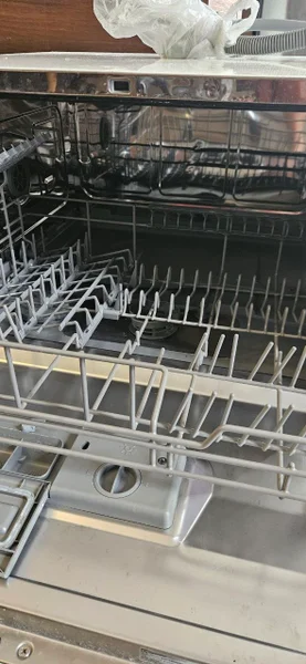 Посудомоечная машина Electrolux ESF2400OW