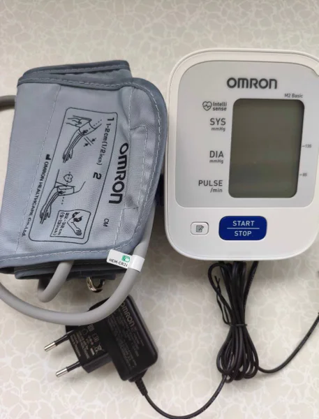 Тонометр Omron M2 Basic