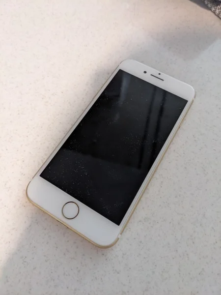 iPhone 7 32GB Золотой