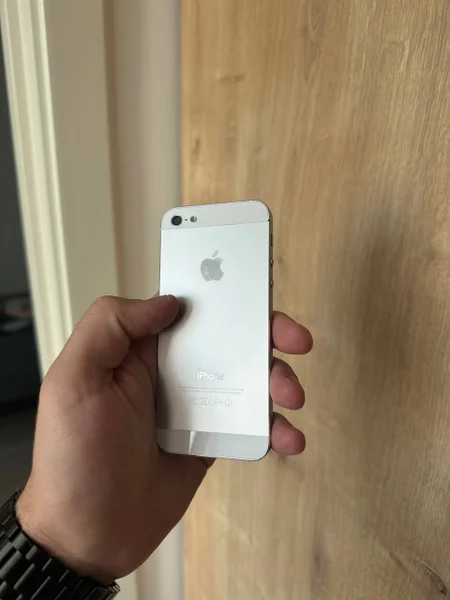iPhone 5 16GB