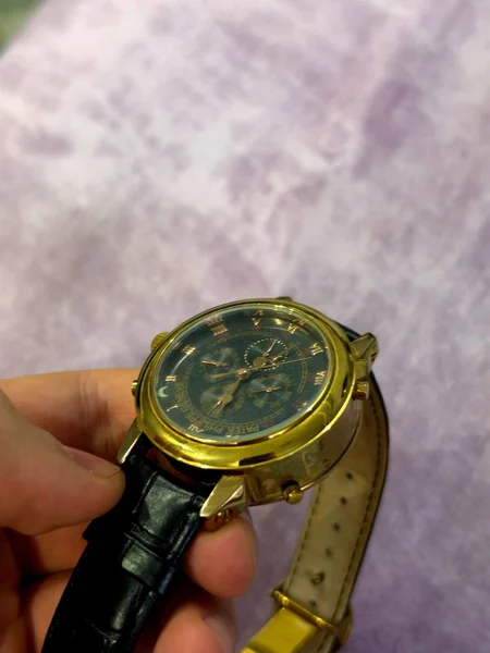 Patek Philippe Sky Moon Tourbillon Ref. 5002J часы