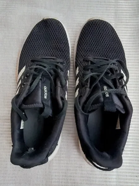 Кроссовки Adidas