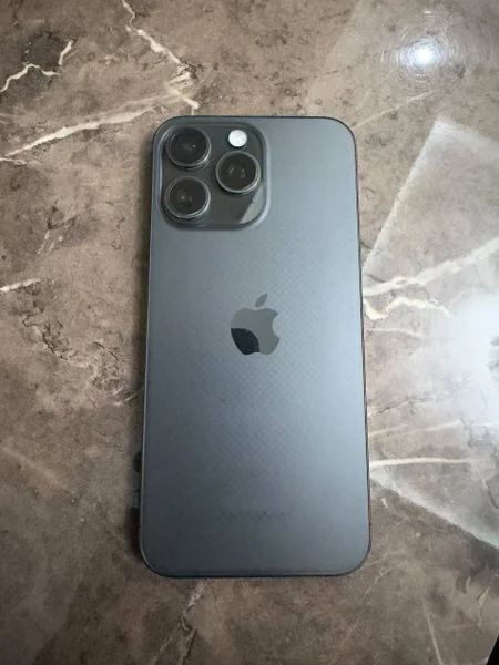 iPhone 15 Pro Max