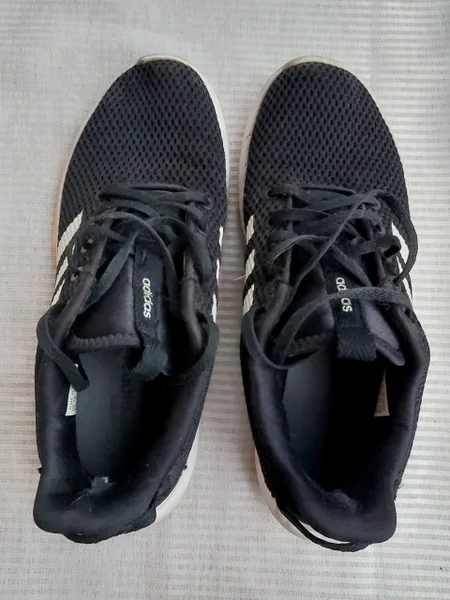 Кроссовки Adidas 38 размера
