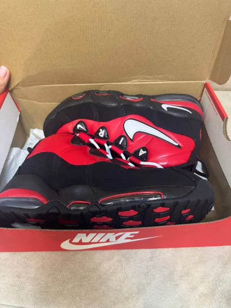 Кроссовки Nike Air Max UPTEMPO 95