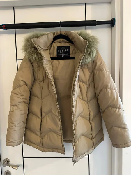 Куртка Guess (оригинал) — fur coat