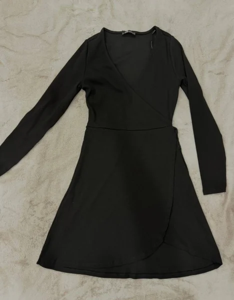 Кулон на шнурке/подвеска на шнурке и бусы — abaya, suit, trench coat