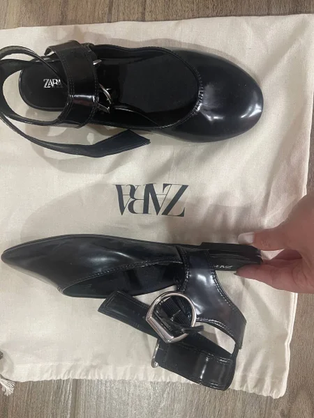 Босоножки Zara 35 размер — revolver, can opener