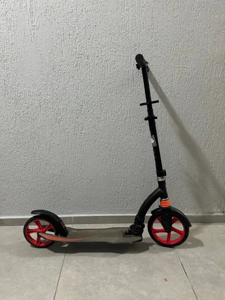 Самокат — tricycle