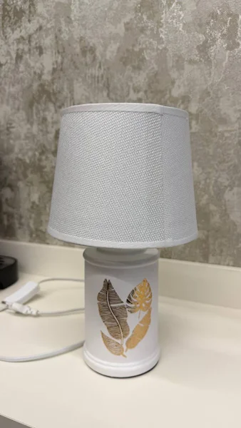 Лампа — table lamp, lampshade, paper towel