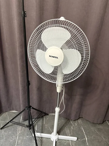 Вентилятор Kumtel — electric fan