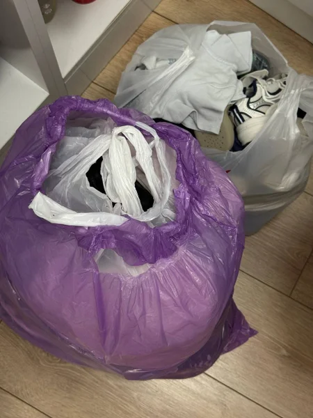 Детская и женская одежда — plastic bag