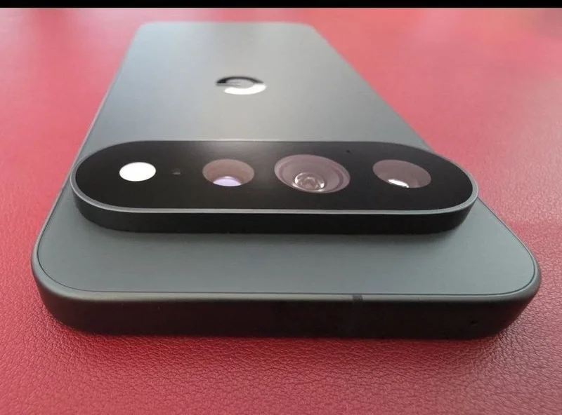 Google Pixel 11 Pro XL 1TB — remote control, iPod