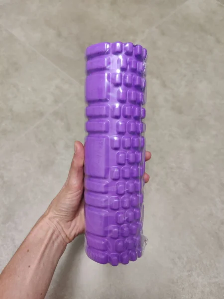 Массажный ролл — water bottle, knee pad