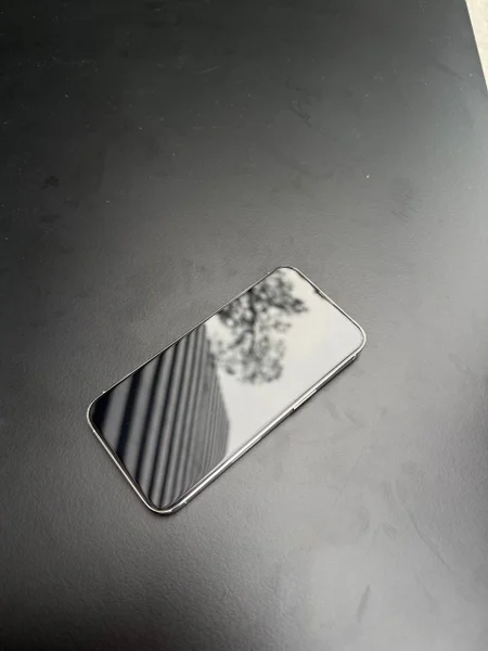 iPhone 13 Pro 128 ГБ — spatula, lighter, matchstick
