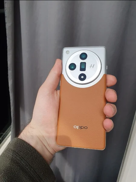 Смартфон Oppo 12/256GB