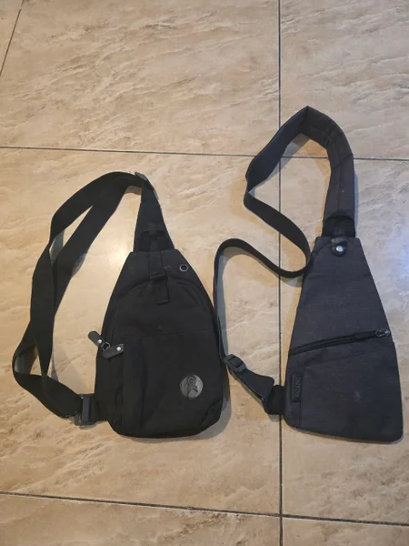 Две сумочки — backpack, mailbag, holster