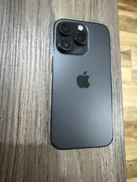 iPhone 14 Pro 128 GB — iPod, remote control