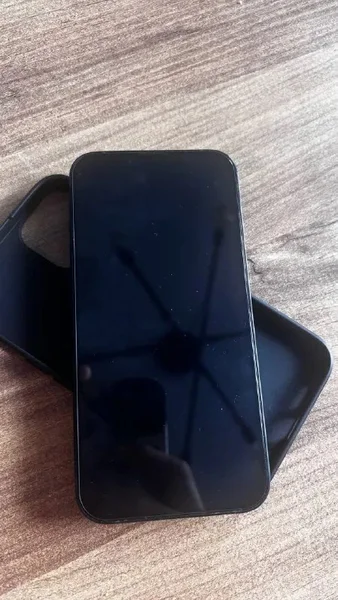 IPhone 13 128gb — loudspeaker, pencil sharpener, car mirror