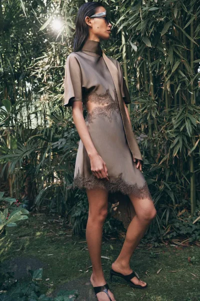Платье Zara — bikini, swimming trunks, sarong