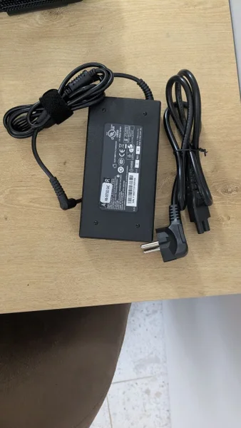 Блок питания для ноутбука MSI 120W — hand blower, modem, cassette player